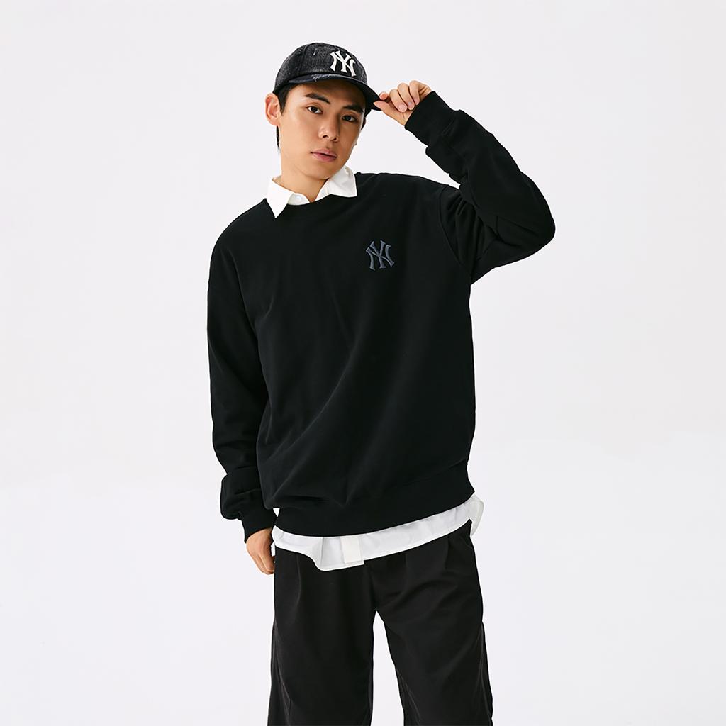 New MLB MONOGRAM Collection New York Yankees FW25 Sweatshirt Unisex Black 3AMTM0654-50BKS