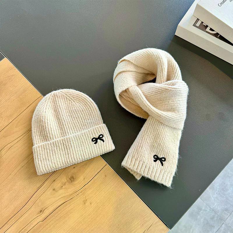 Autumn Winter Cute Bow Embroidered Knitted Cap And Scarf 2-piece Set For Children