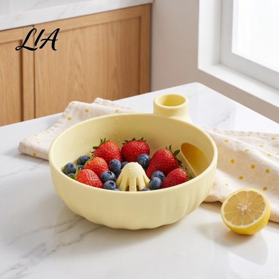 Wash And Drain Gadget Self-Spinning Berry Swirl Bowl, Food-Grade Silicone Vortex Fruit Colander with Built-in Food Grade Bowl for Cleaning Grapes