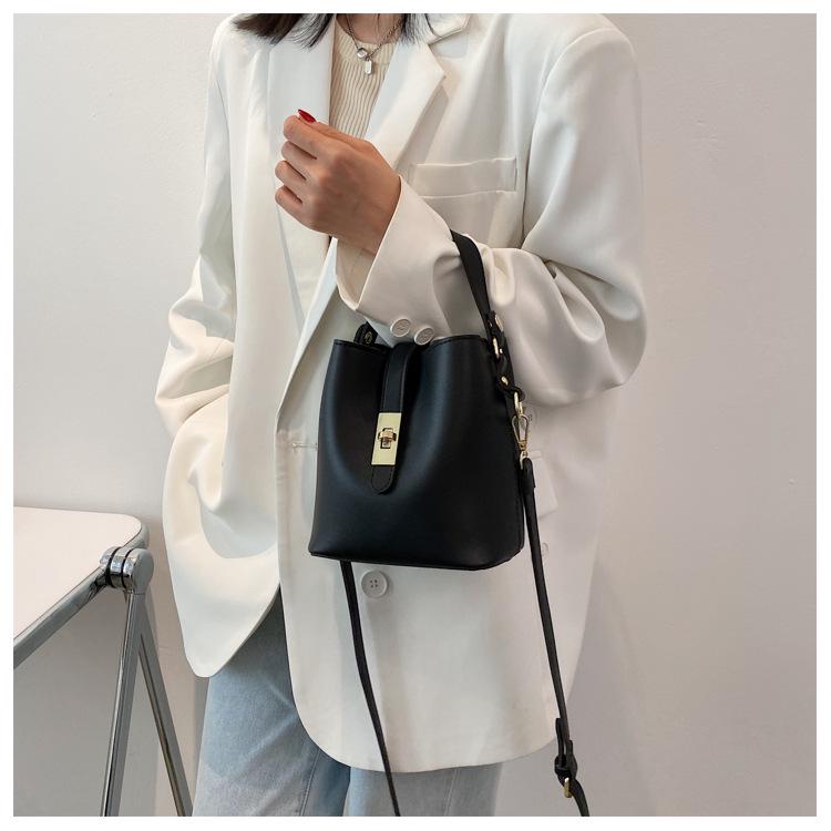 Trendy 2025 High-End Women's Bucket Handbag: Summer Fashion Crossbody & Shoulder Bag