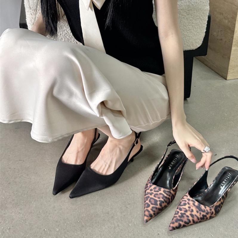 

Niche leopard print high heels bag head sandals fairy shoes new temperament pointed single shoes 35 чорний