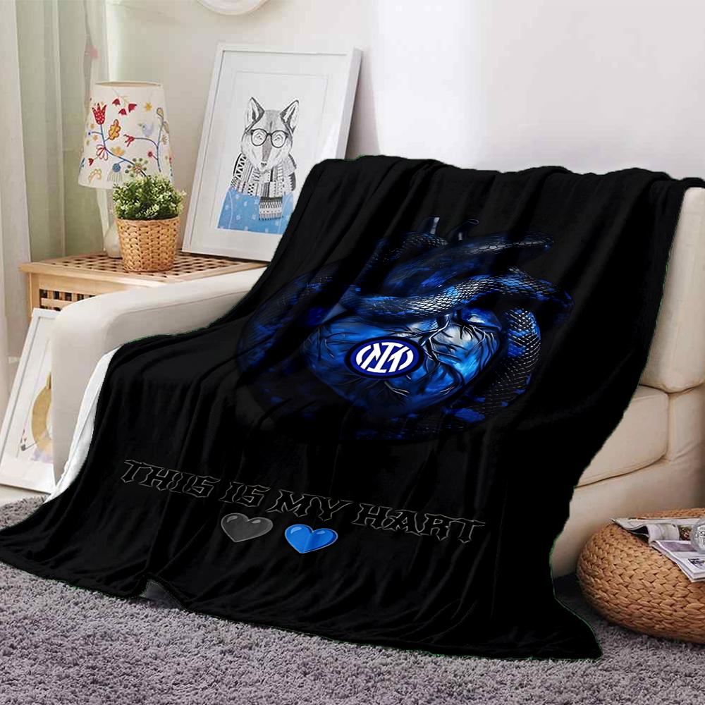 Inter Milan Fan Artwork Blankets Flannel Printed Breathable Warm Throw Blanket for Home Office Bedspreads 0708a100
