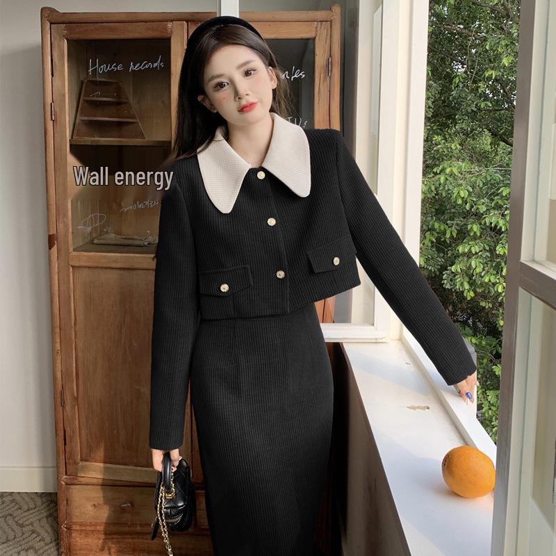 

Весна/Лето 2025 Вельветовый Комплект из Двух Предметов для Девушек Плюс Сайз - Стройнящий и Стильный 4XL (recommended for 180-200 lbs)