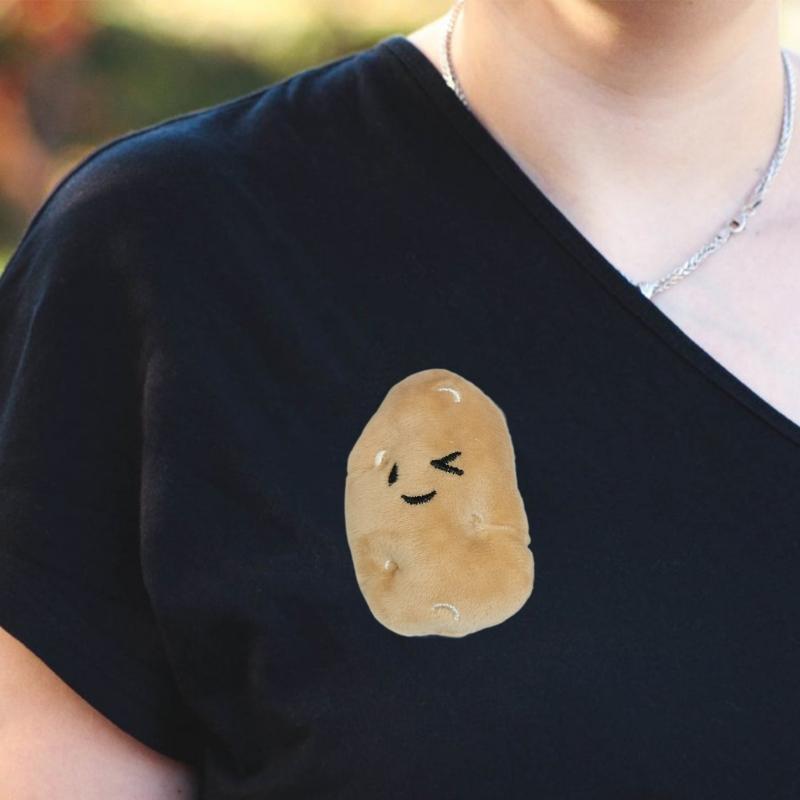 Cute Stuffed Potato Badge Pin Cartoon Potatoes Brooch Pendant Bag Charm Plush Key Chain Decorations Badge Accessory