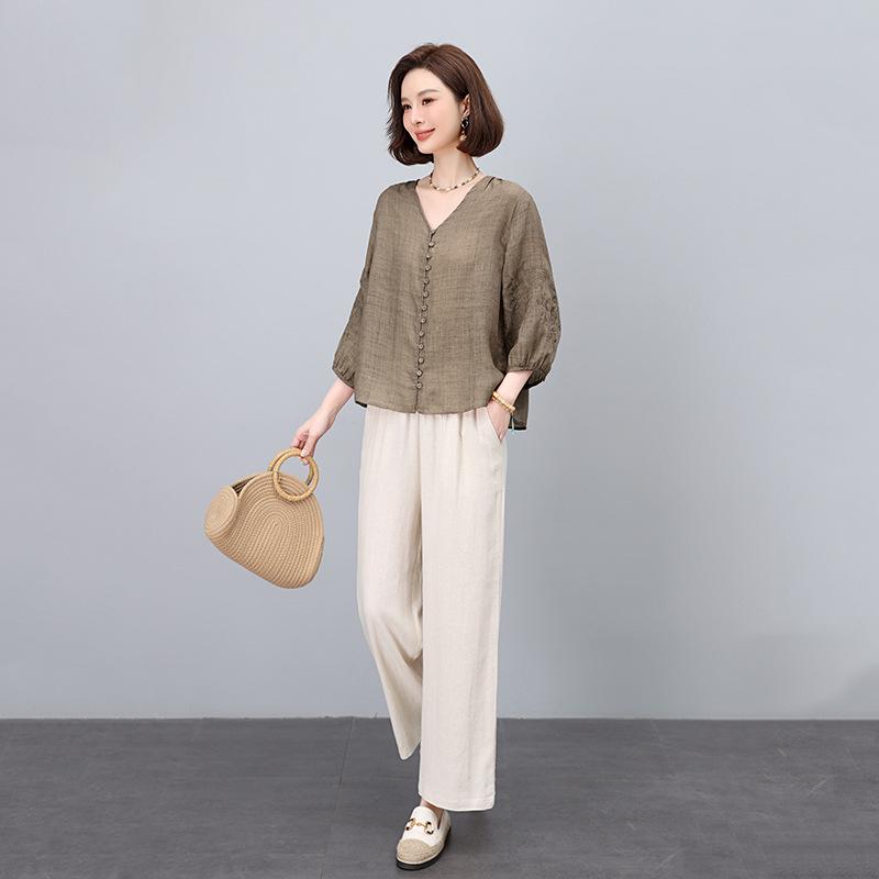 

Летний женский льняной костюм 2025: Стильный, свободного кроя костюм-двойка для мам среднего возраста Large зелёный