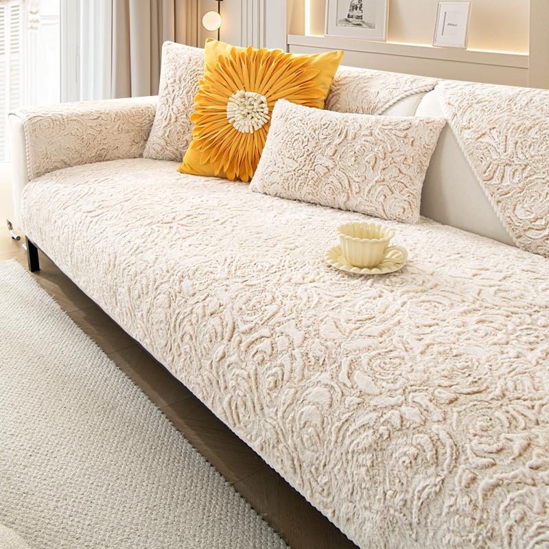 

Winter Rose Fleece Sofa Cushion Thickened Warm Plush Seat Cushion New Fixed Non-Slip Sofa Cover Cover Cloth 70*70cm