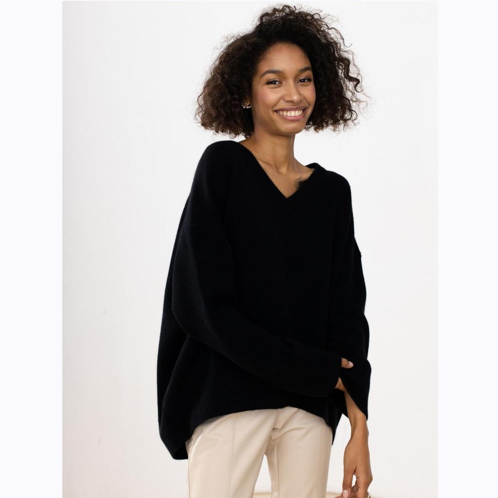 Qooth Women's Sweater Oversize V-Neck Soft Rayon Blend Autumn Winter Pullover Casual Lounge Wear QT2748