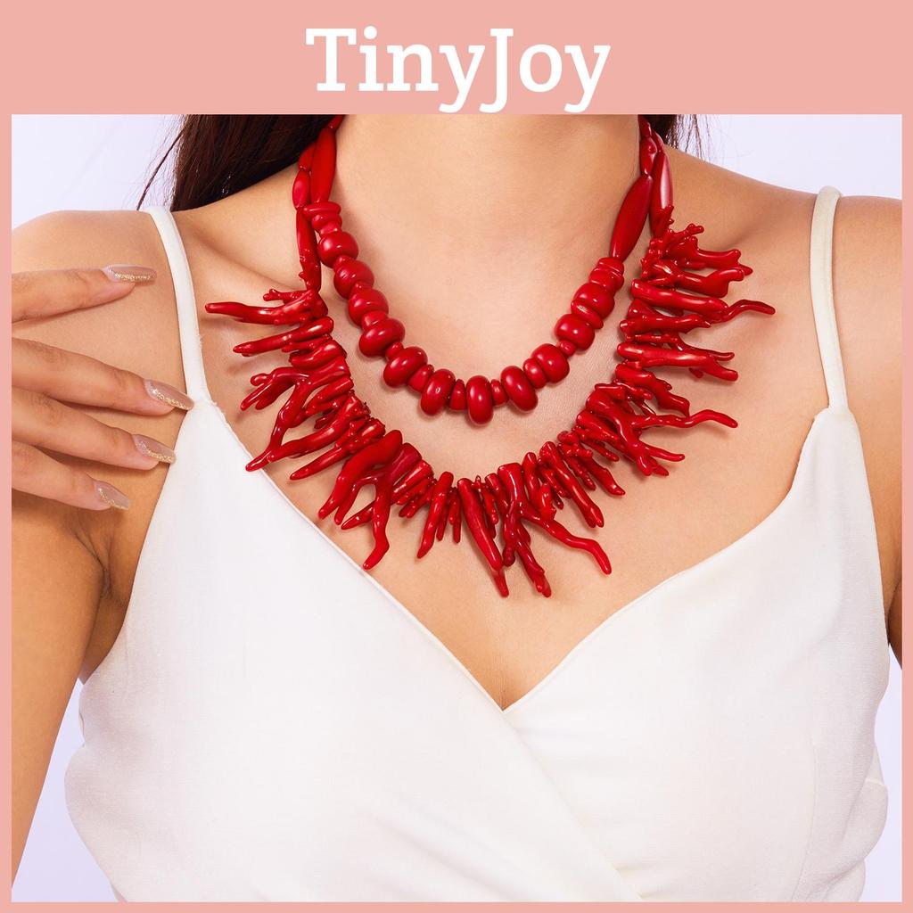 Women Resin Coral Necklace With Electroplated Geometric Design