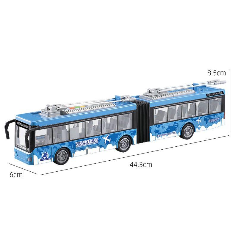 Liels inerces autobuss ar skaņu un