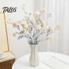 Decoração de casa – Flores e coroas artificiais
