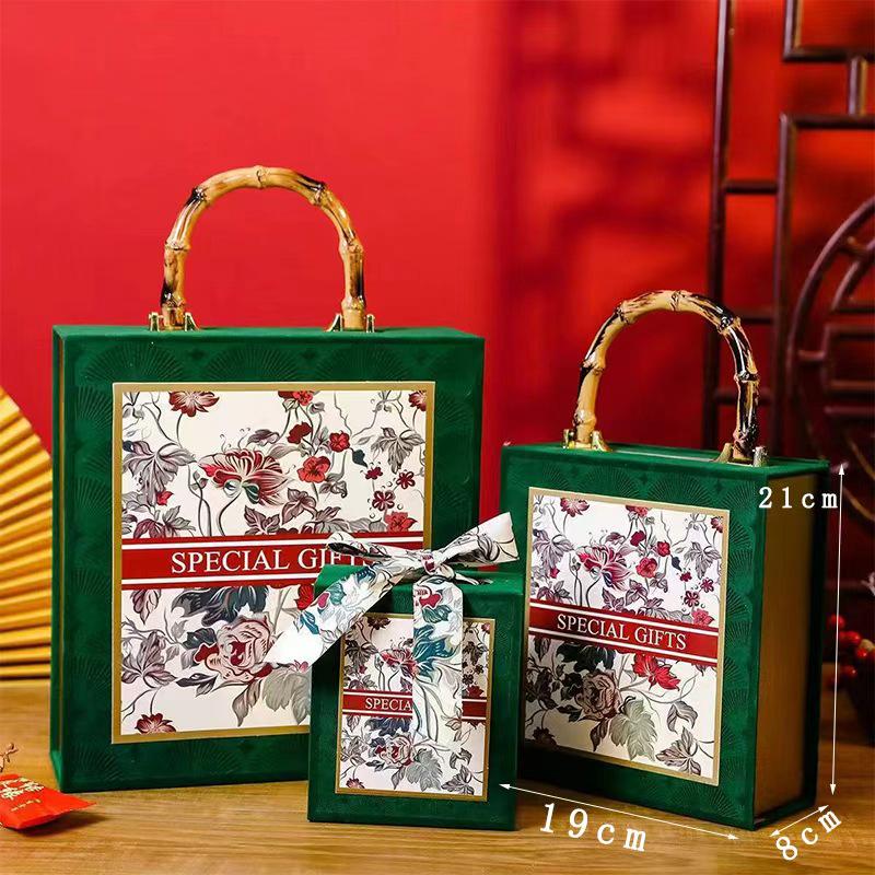 Bamboo Handbag Bridesmaid Gift Box - Wedding Favor & Candy Box