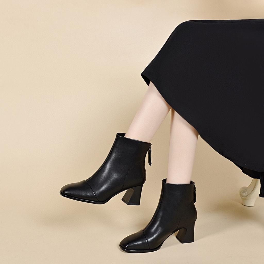 Square Head Fashion Boots Women's Autumn and Winter New Simple Temperament Rear Zipper Leather Boots Thick Heel