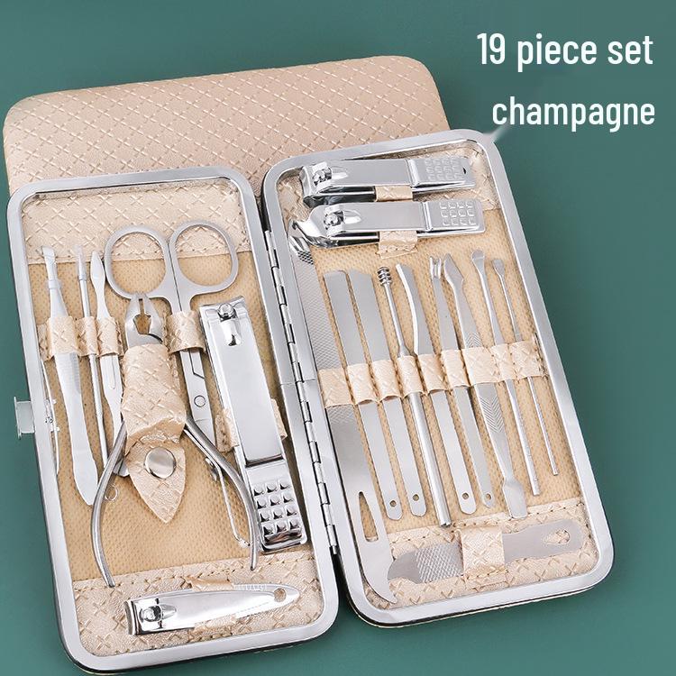 Set de Herramientas de Manicura Tycoon Gold de 19 Piezas con Diseño de Diamantes