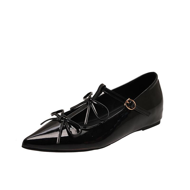 

French red flats 2025 new pointed bow soft-soled shoes shallow mouth Mary Jane shoes single shoes women 35