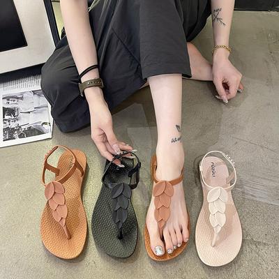 Flat Toe Sandals Women's Summer New Fashion with Skirt Beach Sandals Roman Pinch Sandals Outside