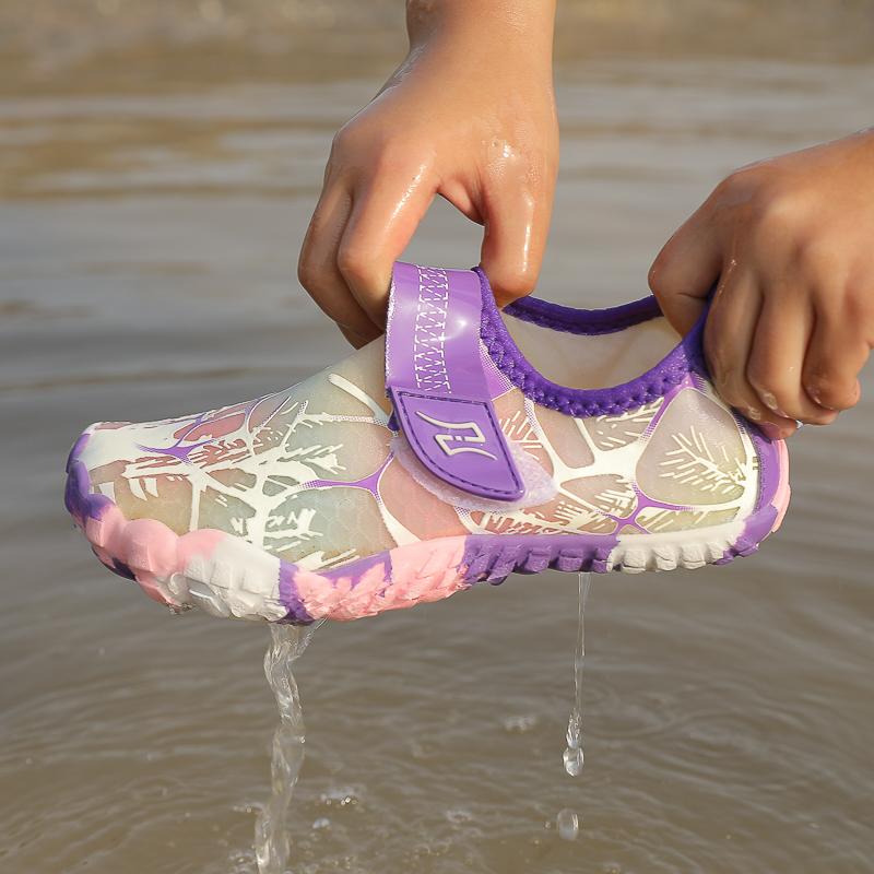 Child Wading Sneakers Sea Water Sports Shoes Light Aqua Shoes Kids Barefoot Wading Shoes Quick Dry Swimming Trainers