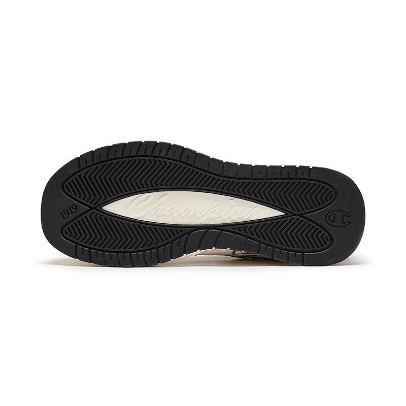 Champion Lightweight Casual Sneakers
