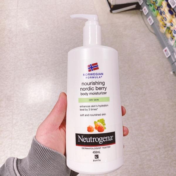 

NEUTROGENA Nordic Berry Moisturizer Lotion 450ml korea beauty cosmetic