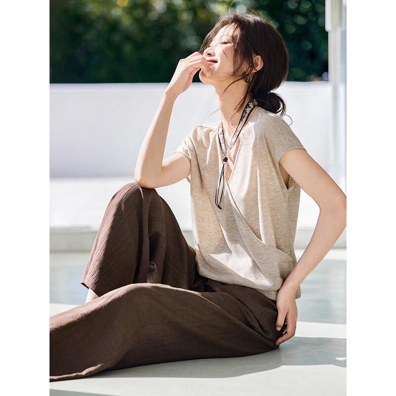 Women s V-Neck Top & Wide-Leg Pants Commuter Set M