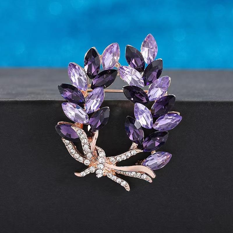 Elegancka Fioletowa Broszka z Kwiatem dla Kobiet Dziewcząt Moda Ubrania Akcesoria do Garnituru Biżuteria Prezenty