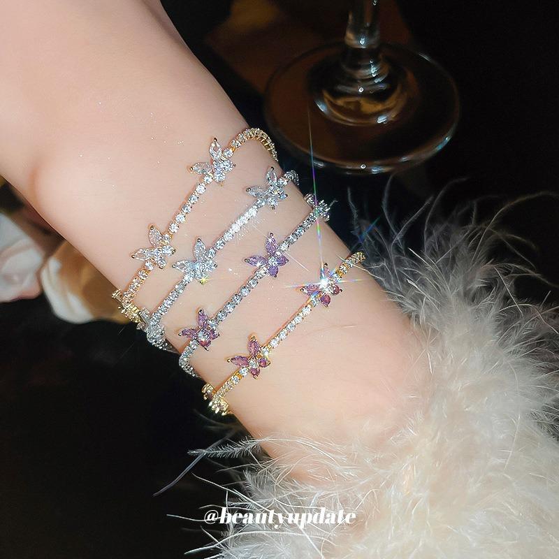 Super flash zircon light luxury flower bracelet niche fashion temperament bracelet high sense ins personalized jewelry wholesale women