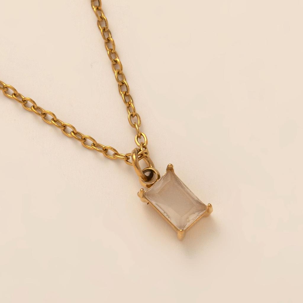 Titanstahl Halskette Rechteckig Dezember Geburtsstein Anhänger Bunter Zirkon Schlüsselbein Kette Damen Titan Stahl Beschichtet 18 Karat Gold Farbechtheit