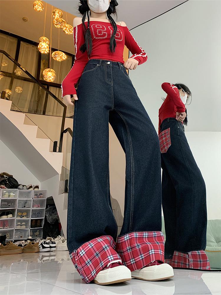 Jeans de Pierna Ancha con Parches a Cuadros Rojos de Cintura Alta para Mujer - Otoño/Invierno 2024, Tallas Grandes Estilo Retro Adelgazante