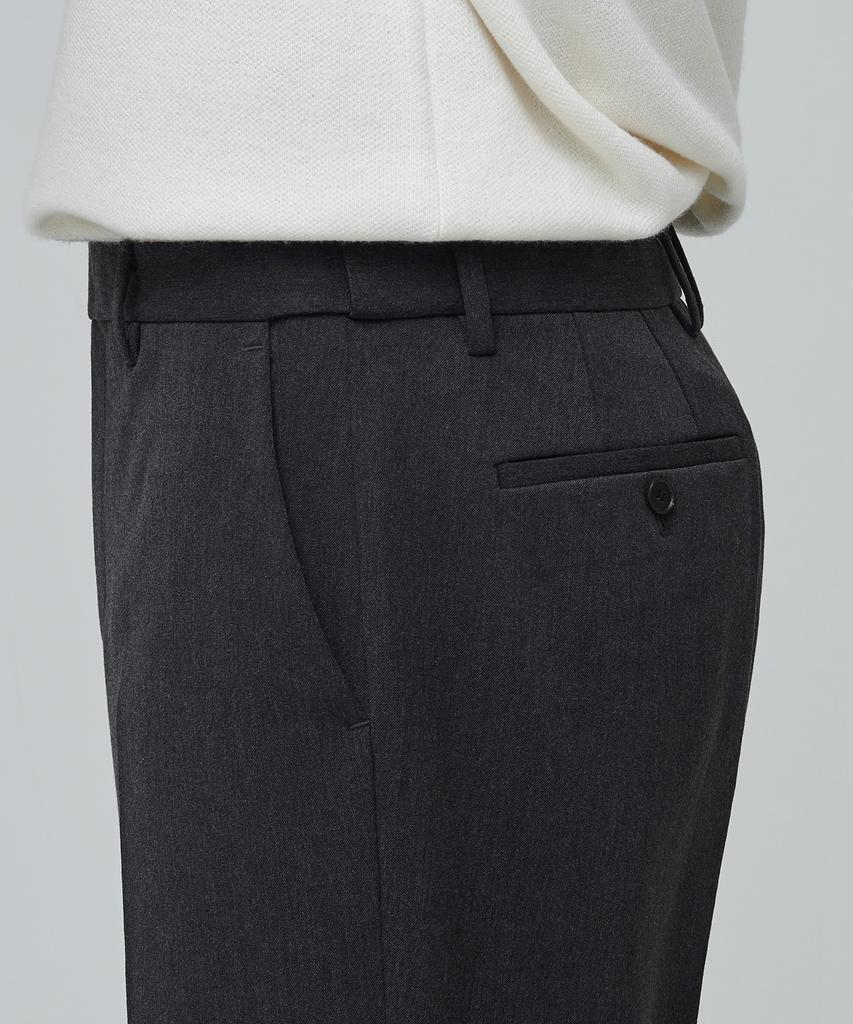 MUSINSA STANDARD Heavyweight Fleece-Lined Wide Hidden Elastic Waist Slacks [Charcoal Gray]