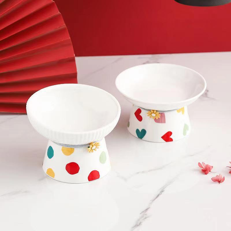 

3 шт., набор керамических мисок для кошек, приподнятые кормушки для маленьких собак, кормушки для воды, точечный принт, аксессуары для питья и еды для домашних животных