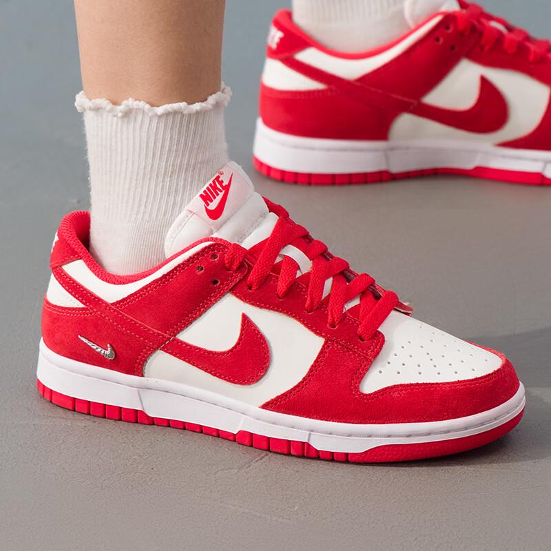 Nike Dunk Low Women's Sport Lifestyle Shoes