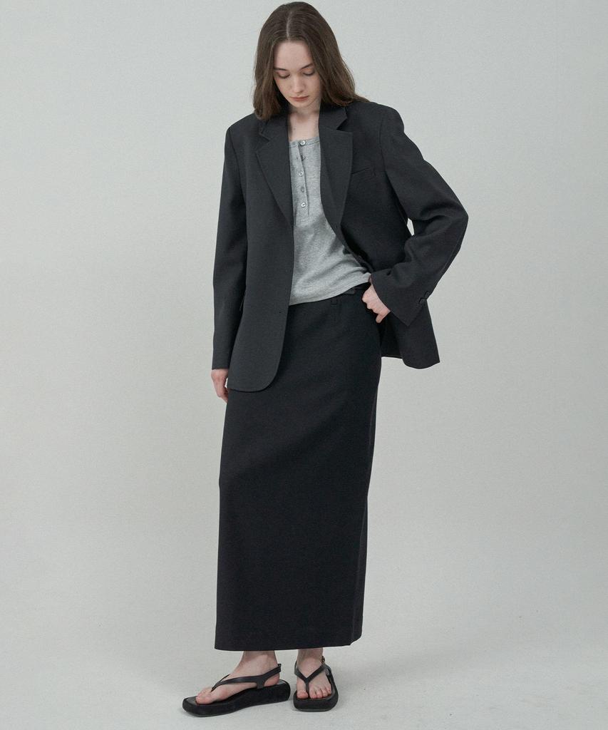 MOTT Essential Slit Long Skirt - Black
