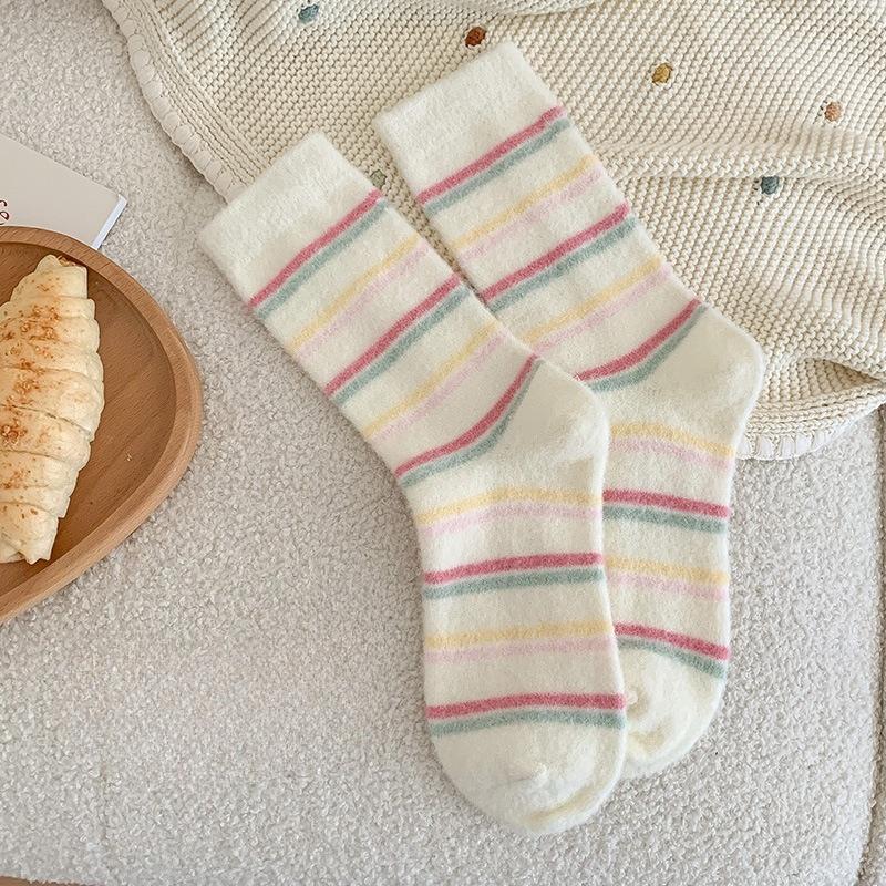 Women's Striped Mid-calf Socks for Autumn and Winter, with Added Fleece and Thickening, Warm, Cute and Sweet Fleece Floor Socks