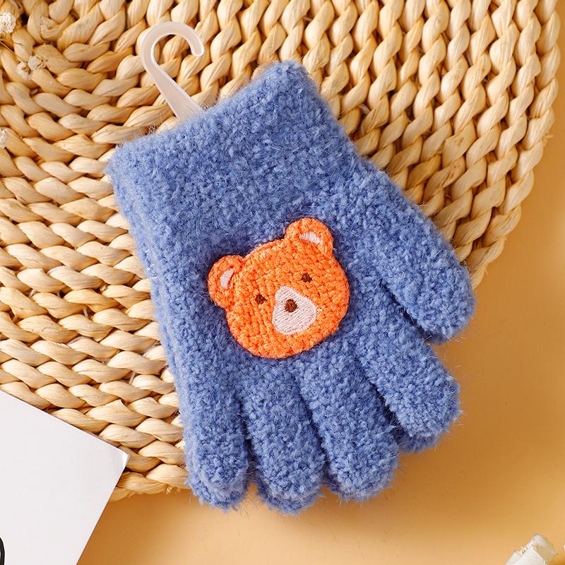 Cartoon children's gloves keep warm and cold in winter, all fingers, middle-aged children's kindergartens, boys and girls writing five fingers
