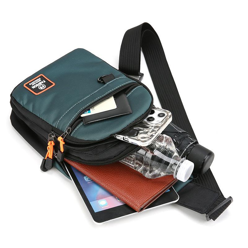 Oxford Men's Chest Bag Japanese Joker Shoulder Bag Leisure Backpack Small Bag Outdoor Sports Bag.