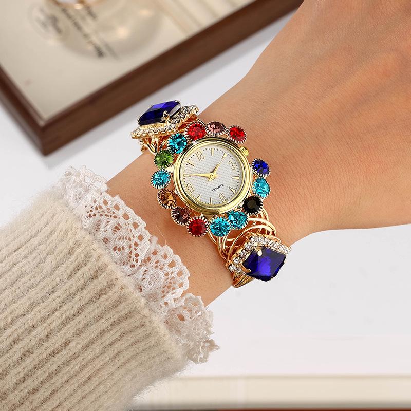 Cross Blue Sapphire Women's Diamond-Inlaid Quartz Watch with Elegant Alloy Bracelet