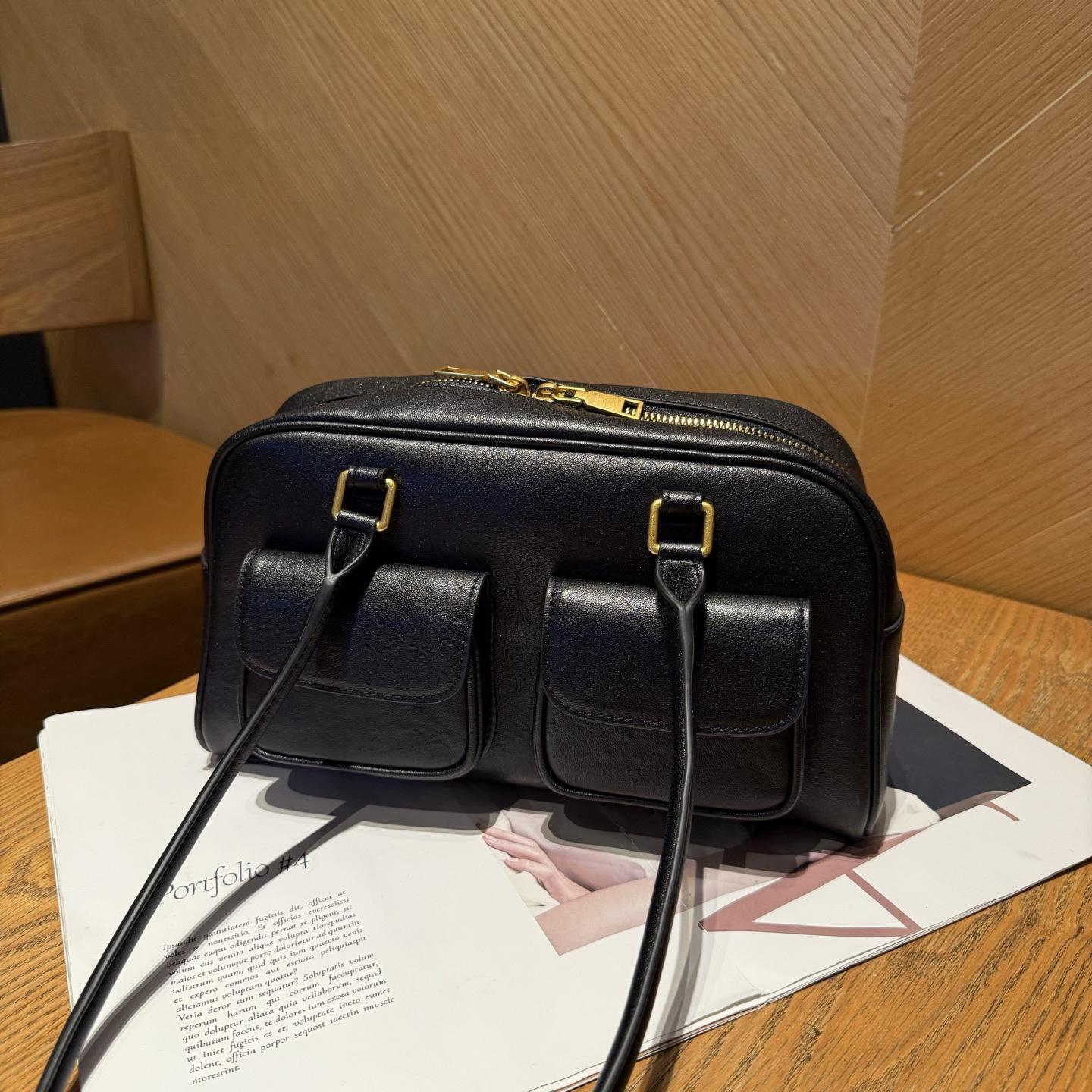 

Кожаная новая сумка-тоут 2025 года, сумка большой вместимости, женская наплечная сумка под мышку, кожаная сумка, двойная сумка, повседневная сумка-хобо 29*11*17cm чёрный