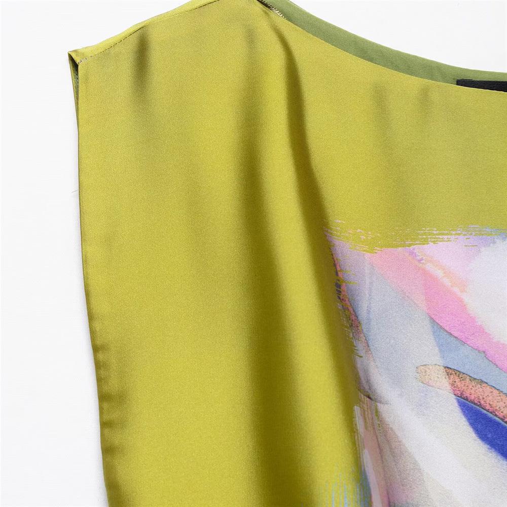 Spring/Summer 2025 Women's Asymmetrical Print Dress—Slim Fit, Round Neck, Versatile Design.