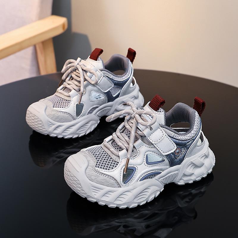

New Style Girls Children s Shoes with Breathable Mesh Upper, Sports Shoes Featuring Hollowed-out Soft Soles 27 серый