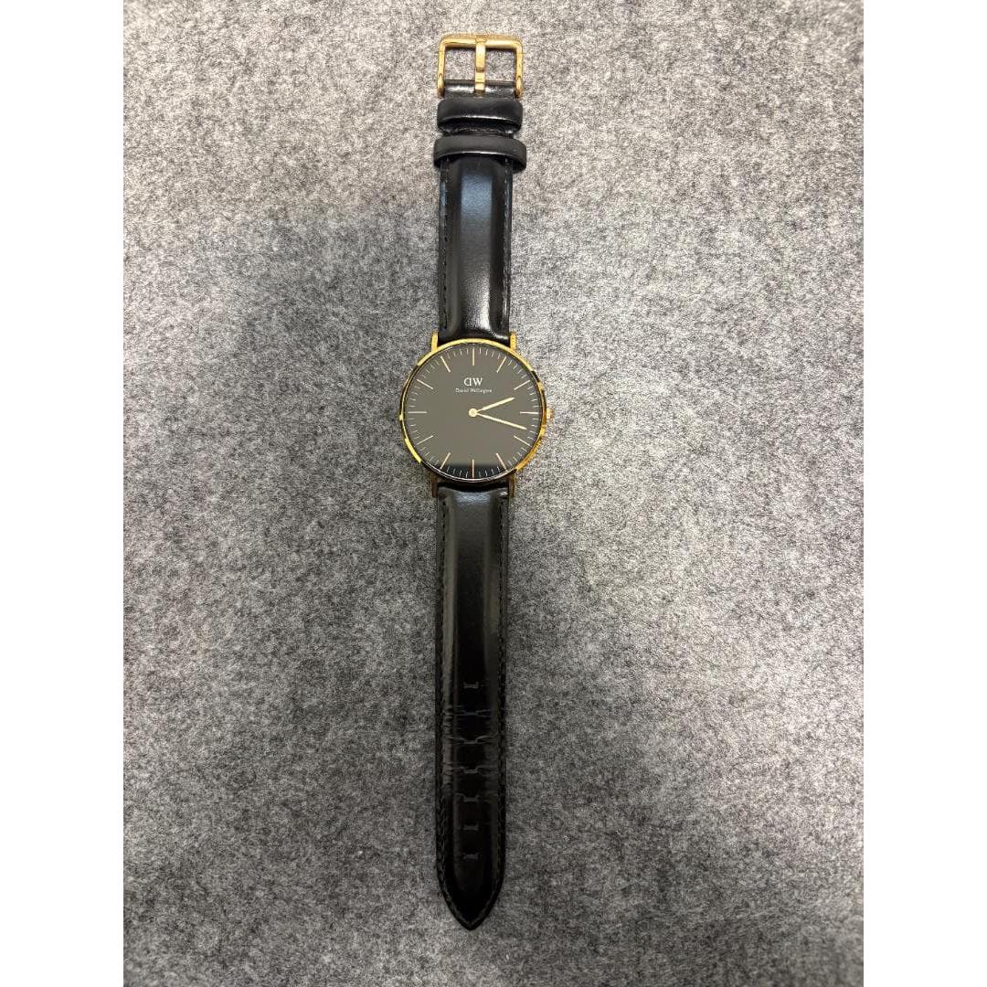 Used Daniel Wellington Daniel Wellington gold watch