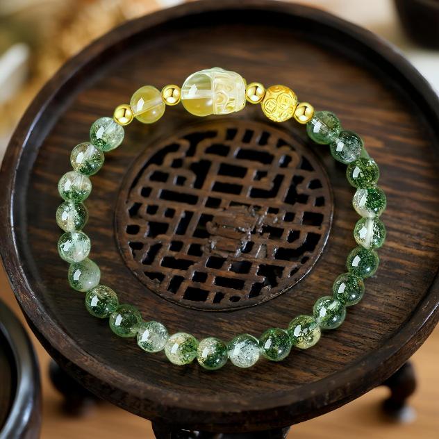 Green Phantom Pixiu Wealth-Attracting Crystal Bracelet - Ideal Gift for Girlfriend or Bestie