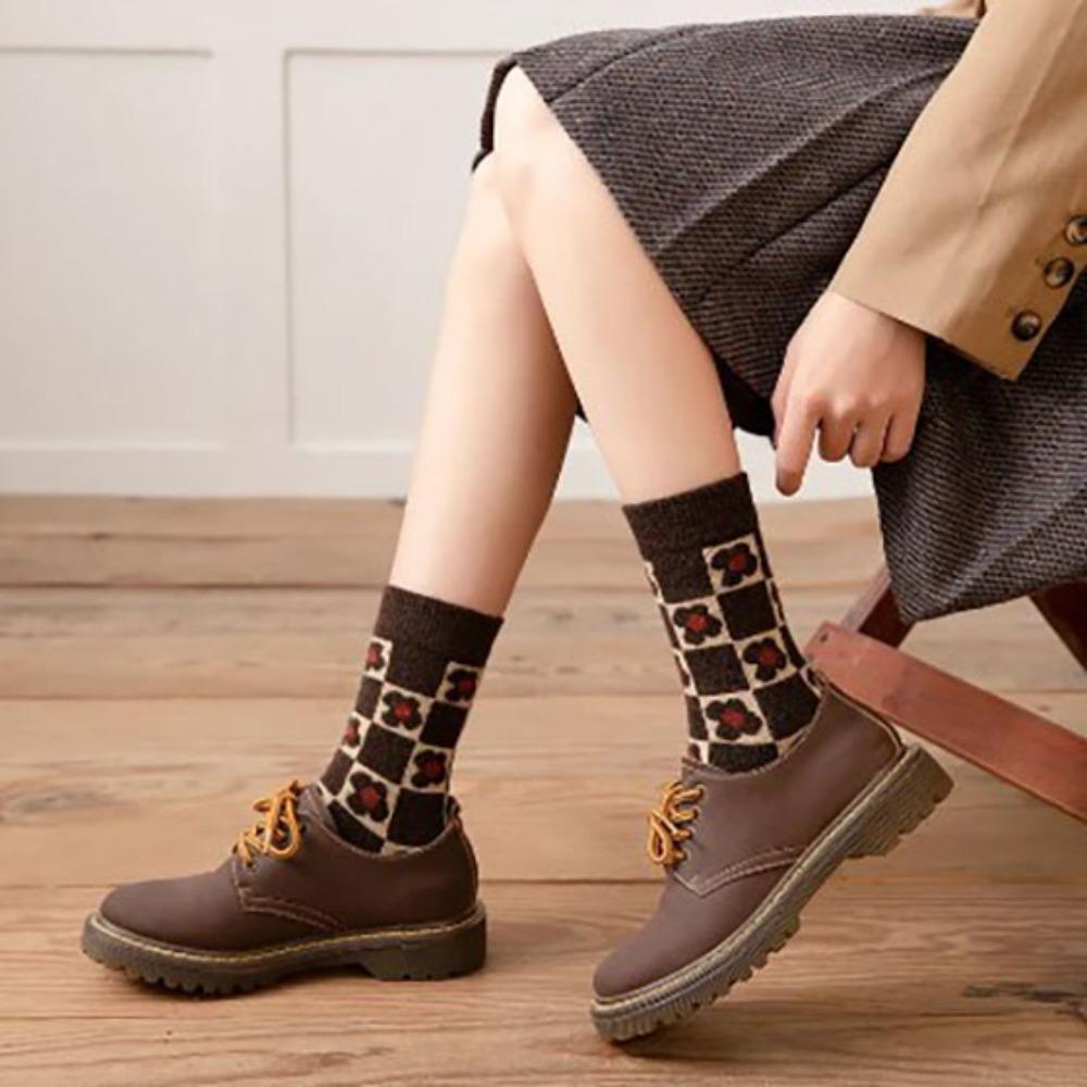 

Cotton Thickened Warm Wool Socks Warm Casual Socks Cute Tube Socks