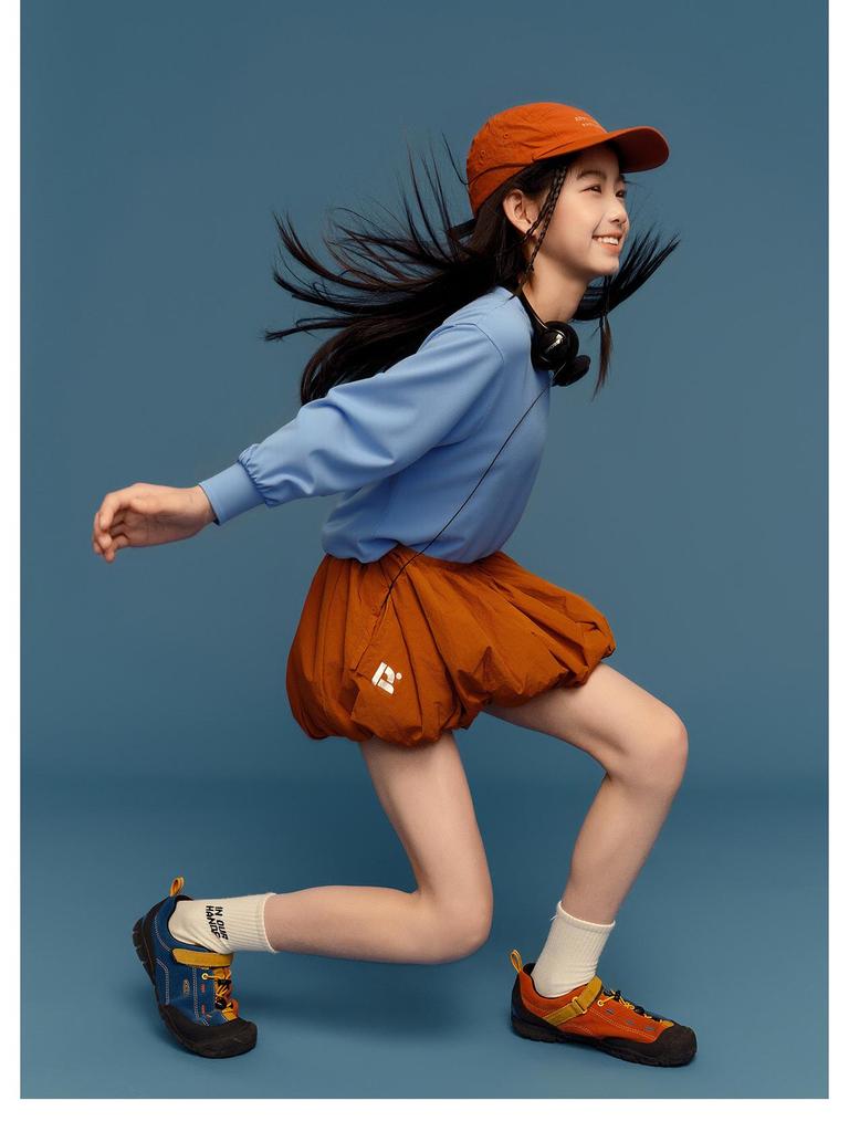 Tao Town Girls' Long-Sleeve Fashionable Loose Top - Versatile Spring/Autumn 2025