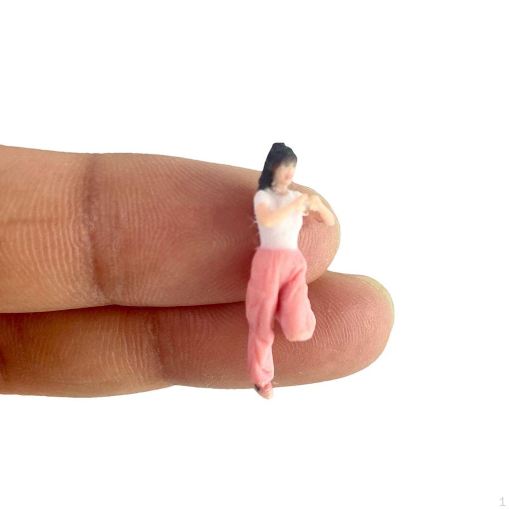 1/64 Girl Figure Dioramas Movie Props Layout Train Railway DIY Projects S Scale Micro Landscape Hand