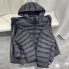 Winter Ripp Baumwollkleidung, neue, gut aussehende, Kapuzen-, leichte und warme Kurzjacken, Damen-High-End-Modelle