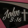 Das Kreuz beten Johannes 3:16 kreative & lustige Aufkleber für Cartoon-Fans & Liebhaber, hohe Qualität für Autos, LKWs, Motorräder & Laptops