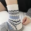 Ladies Autumn and Winter Thickened Warm Retro Culture Lingge Ethnic Wind Wool In The Barrel Pile Socks