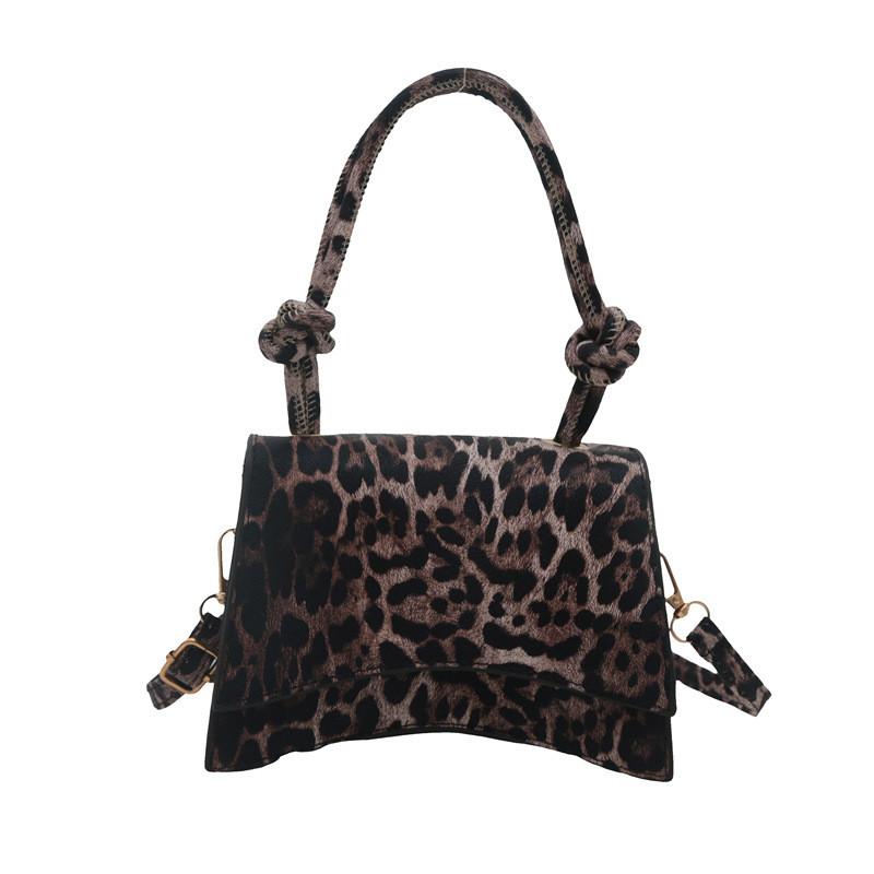 Urban Elegant Small Square Bag With Modern Leopard Print For Trendy Daily Use
