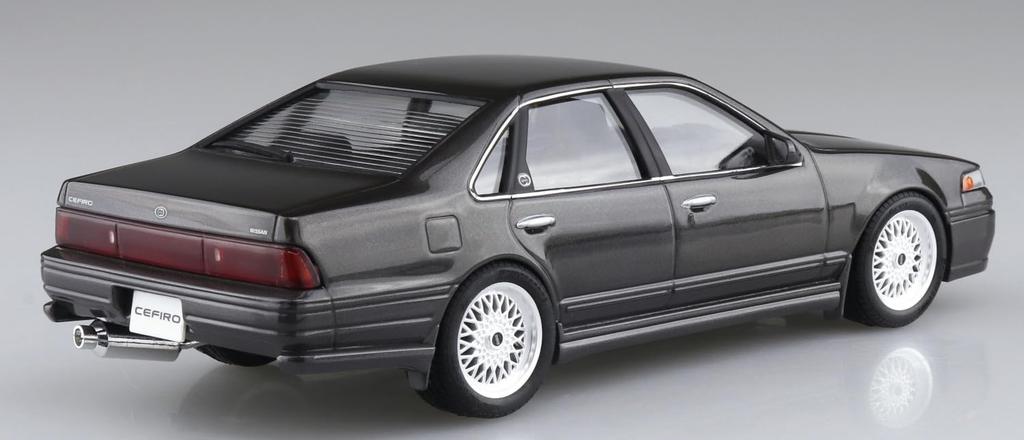 Aoshima Bunka Kyozai The Tuned Car Series 82 Nissan A31 Cefiro 1991 Aero Custom Plastic Model (AOSHIMA) 1/24 No.