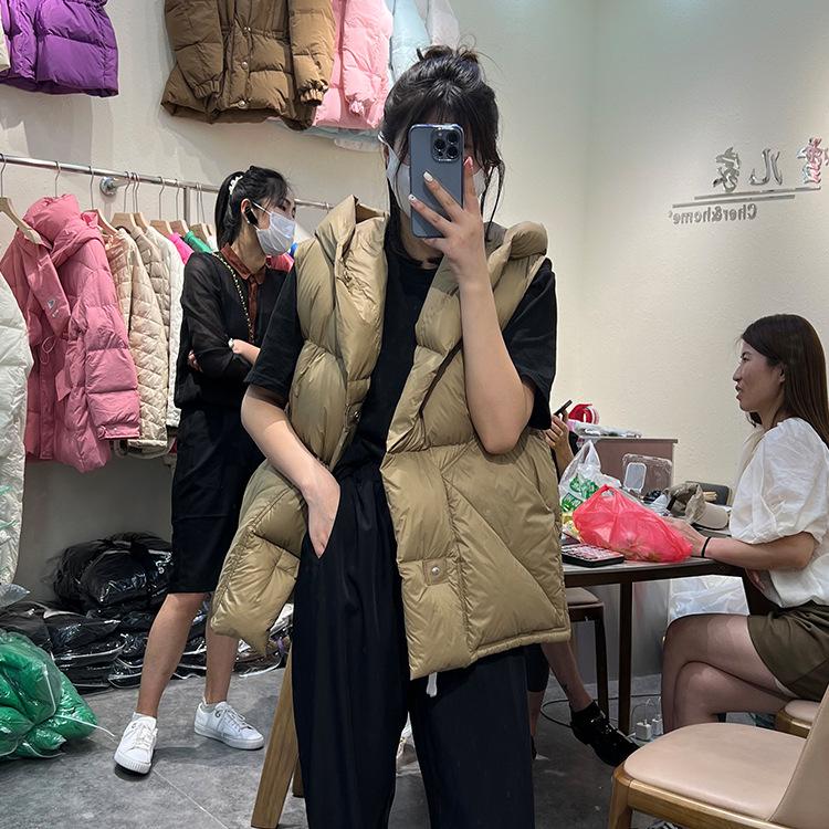 Autumn and winter down vest women's loose hooded thickened white duck down fashion casual vest vest vest tide