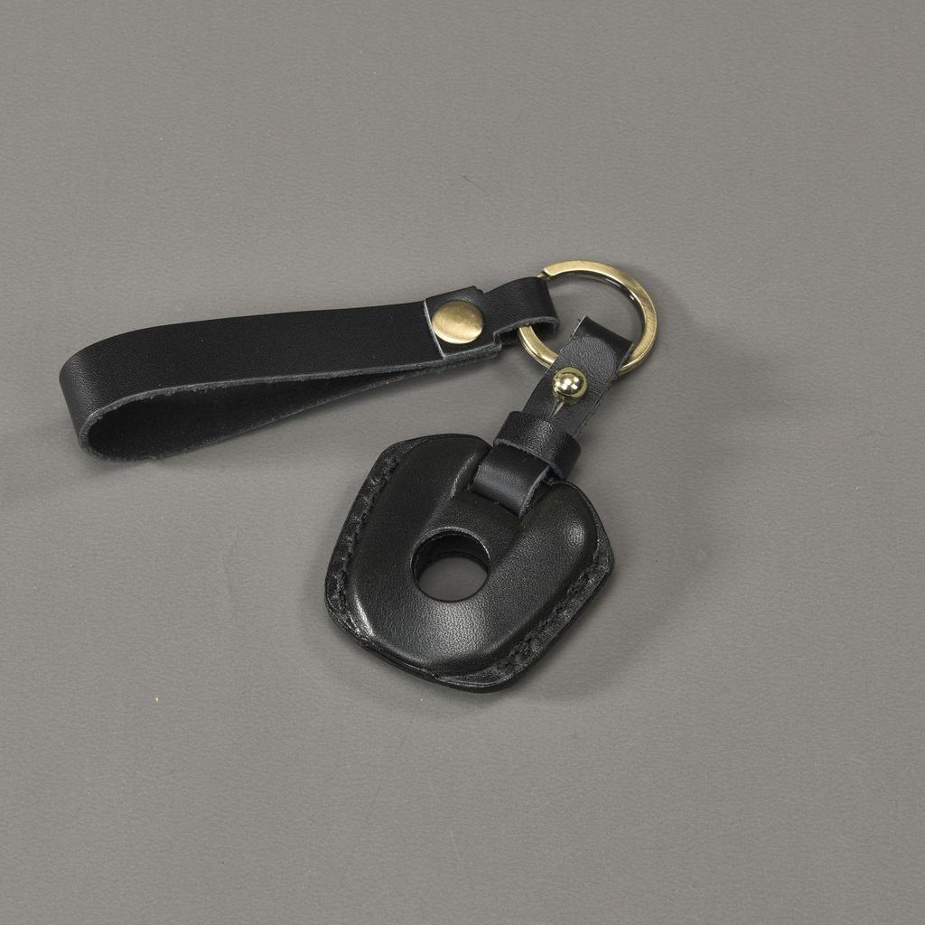 Handmade Genuine Leather Key Case for Honda Motorcycle CBR650, CB550, NC750 - Personalized Cowhide Holder